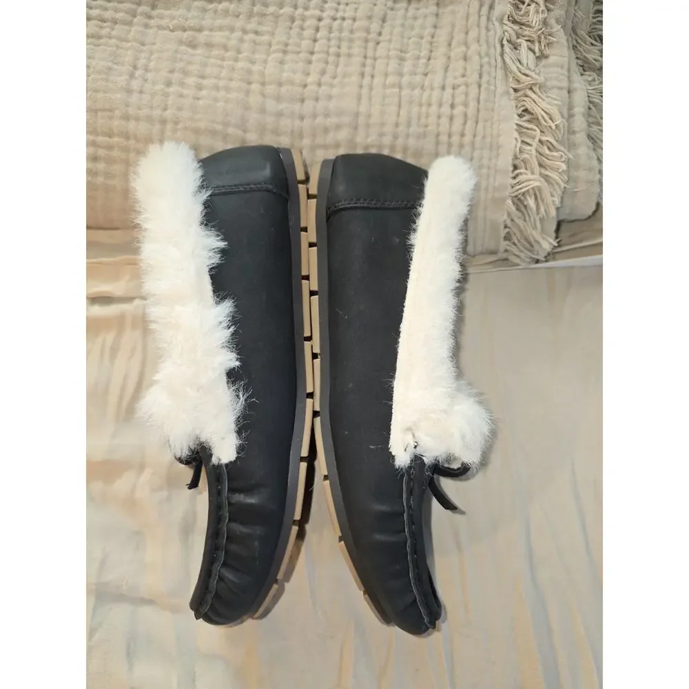 Alexis Bendel Moccasin Size 6.5 Faux Fur Sueded Cozy furry warm Slippers Lounge